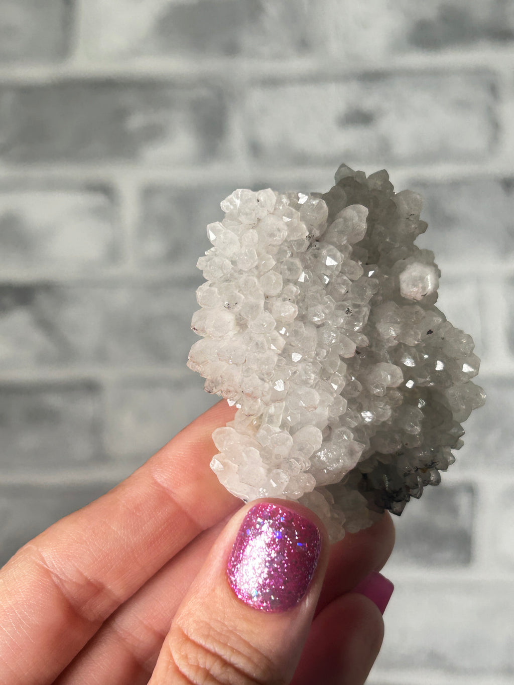 Quartz cluster with red phantoms JiangXi￼