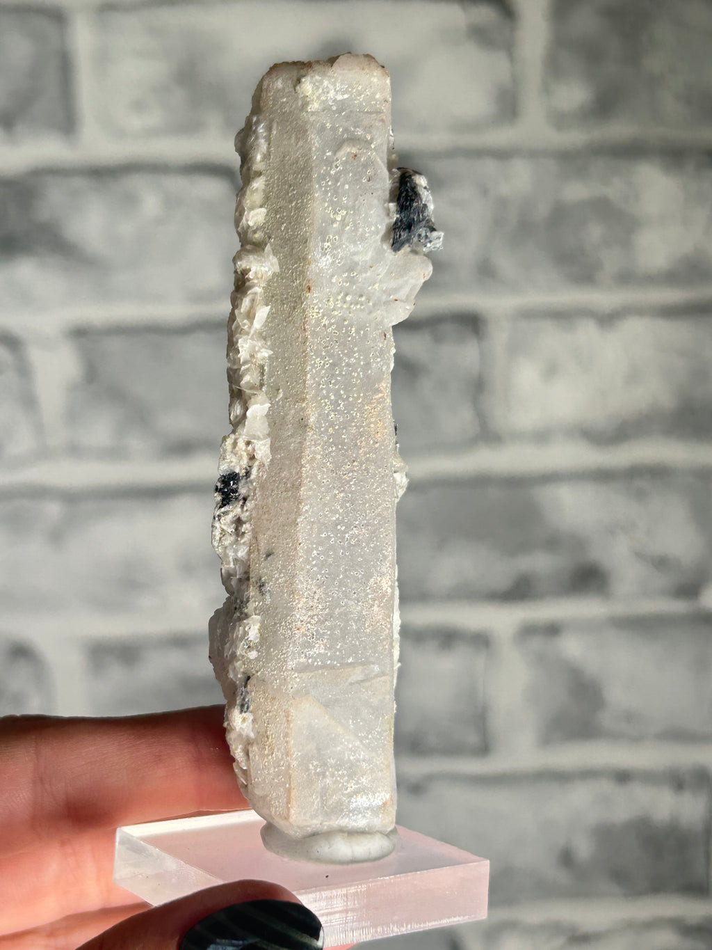 Candle Quartz with Specularite and Calcite, Huanggang Fe-Sn Deposit, Inner Mongolia
