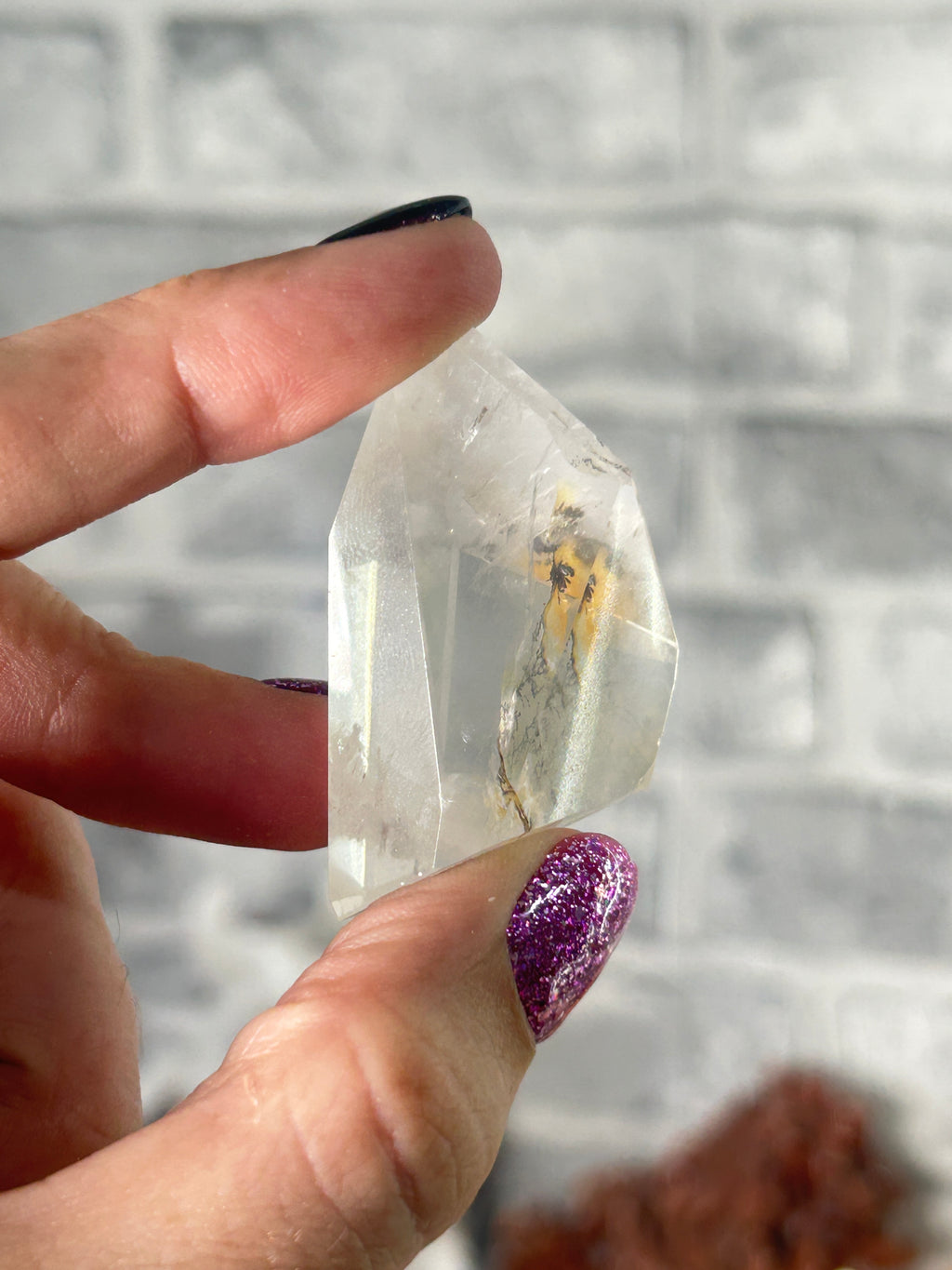 Dendritic quartz