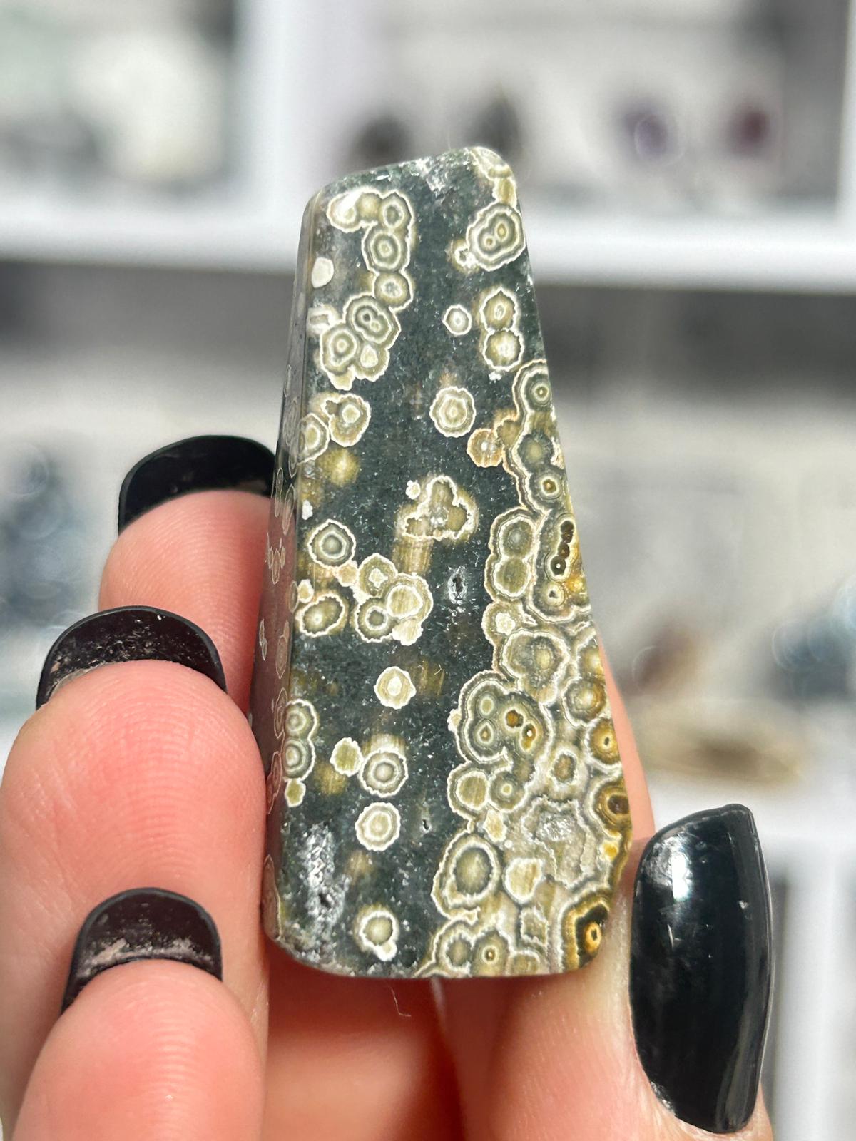 8th Vein Freeform #7