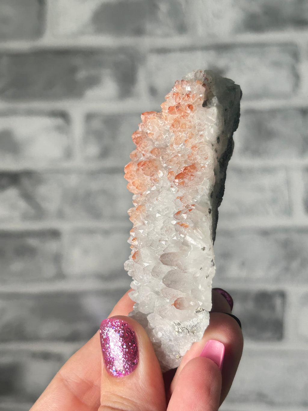 Quartz cluster with red phantoms JiangXi￼