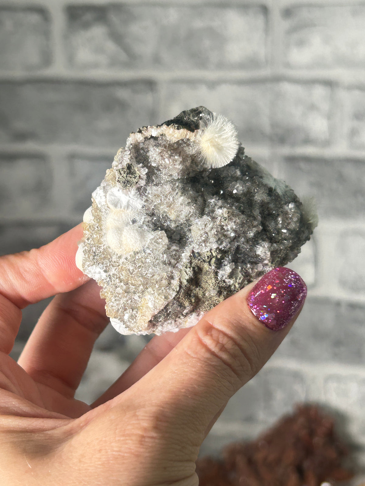 Clinoptilolite and okenite, India