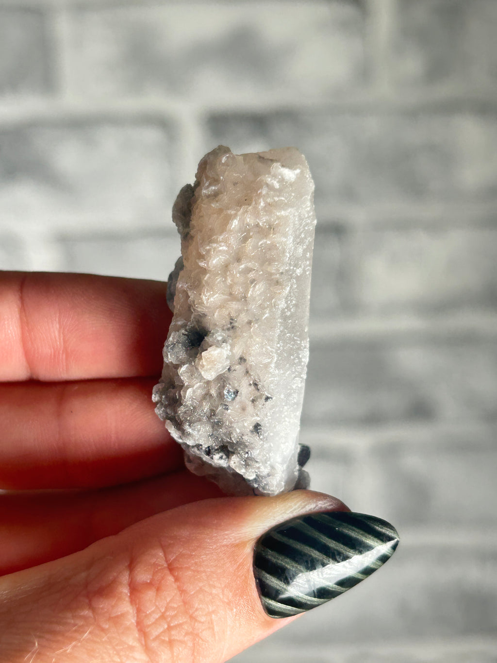 Candle Quartz with Specularite, Huanggang Fe-Sn Deposit, Inner Mongolia