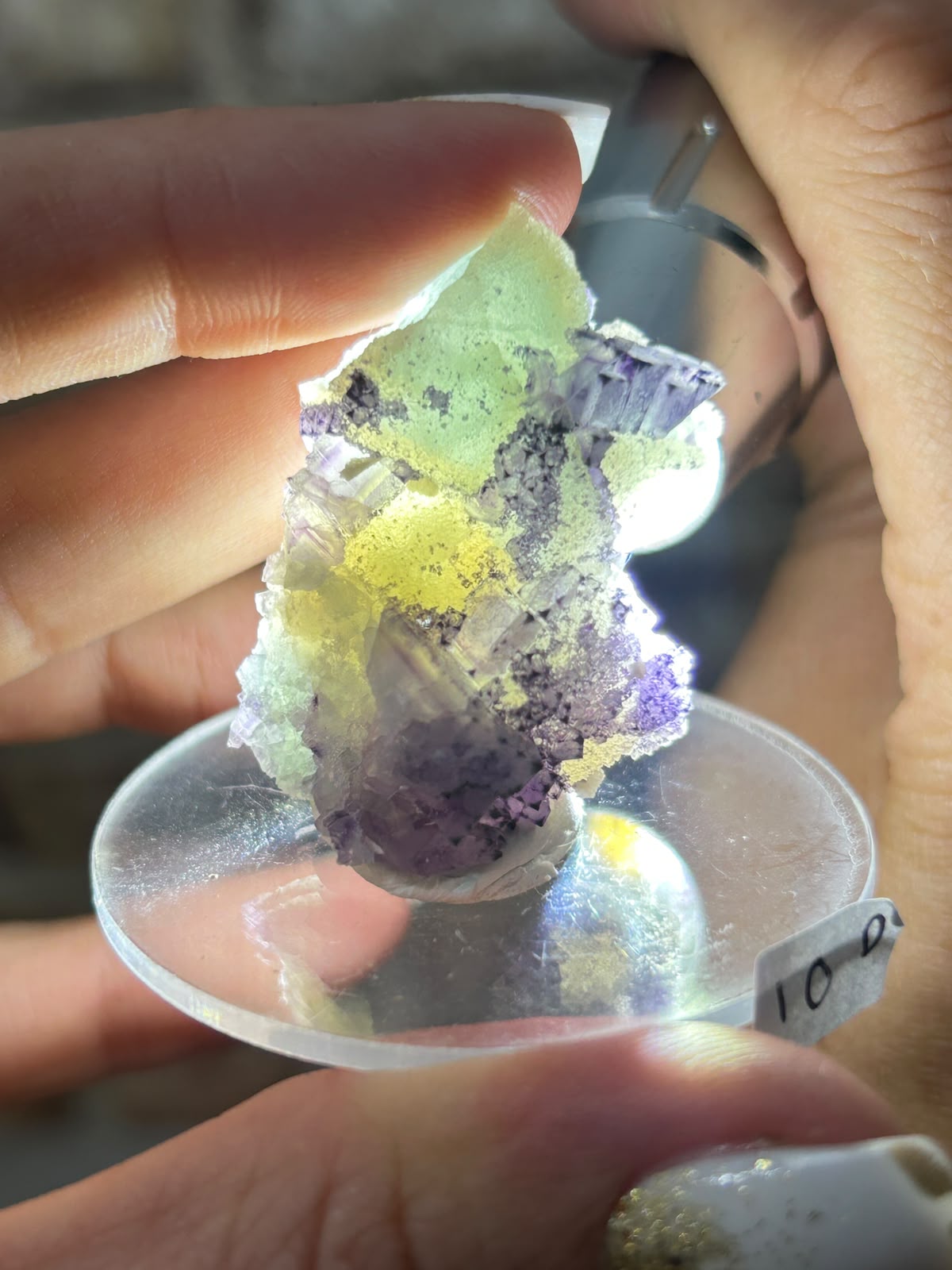 QR Fluorite (Purple Edge Fluorite) D