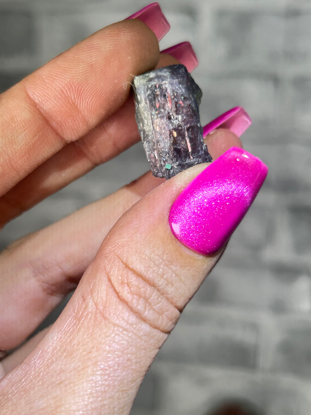 iolite and Sunstone Raw