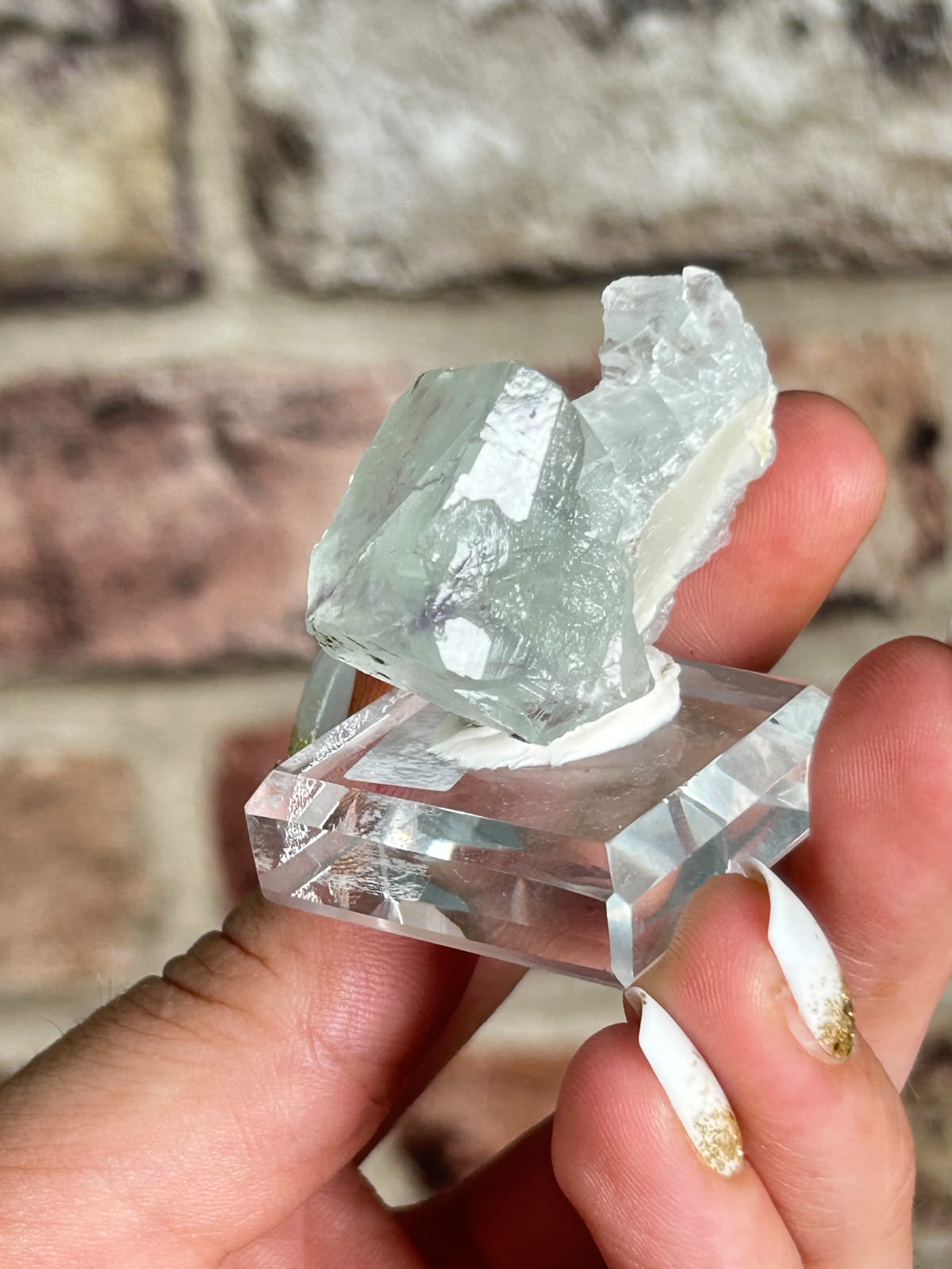 Glassy Fluorite with Purple Phantoms B