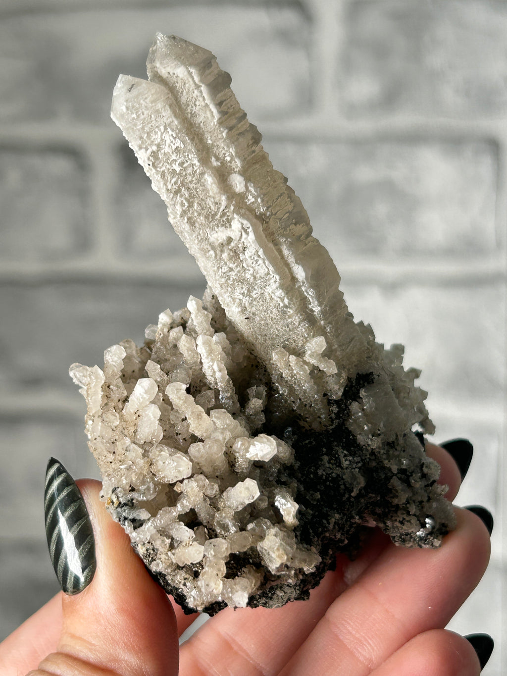 High temperature Quartz - Huanggang Mine