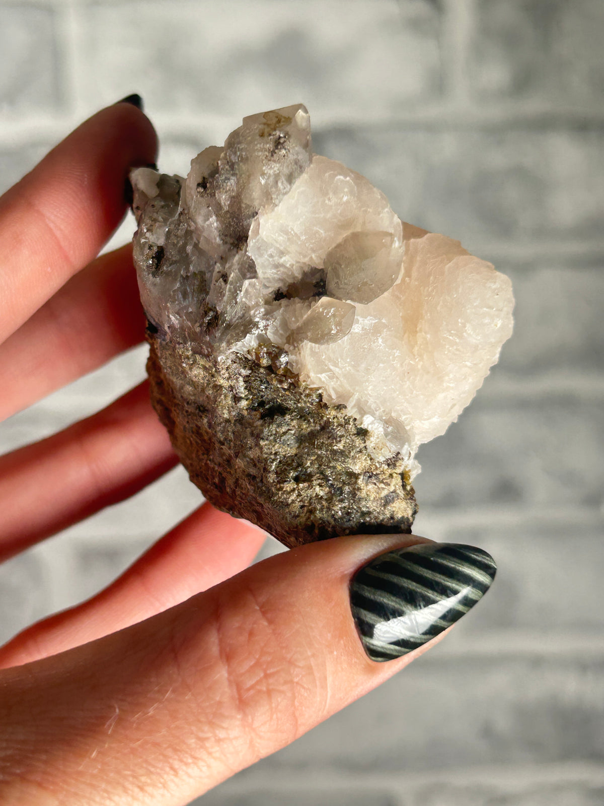 thousand layer calcite on Quartz, Huanggang Fe-Sn Deposit, Inner Mongolia