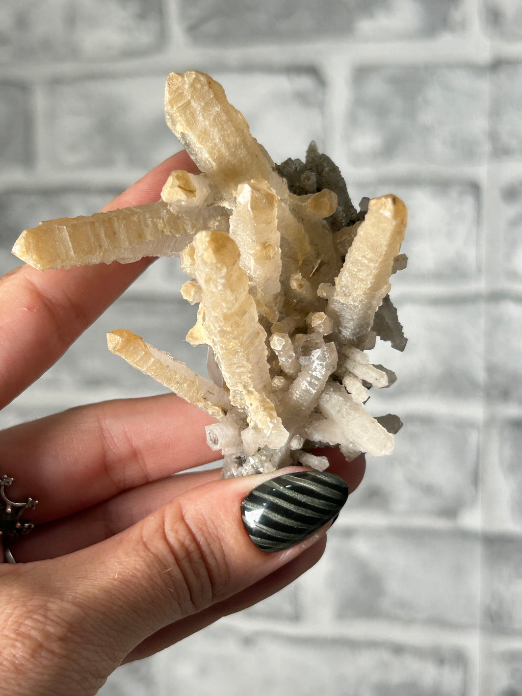 High temperature Quartz - Huanggang Mine