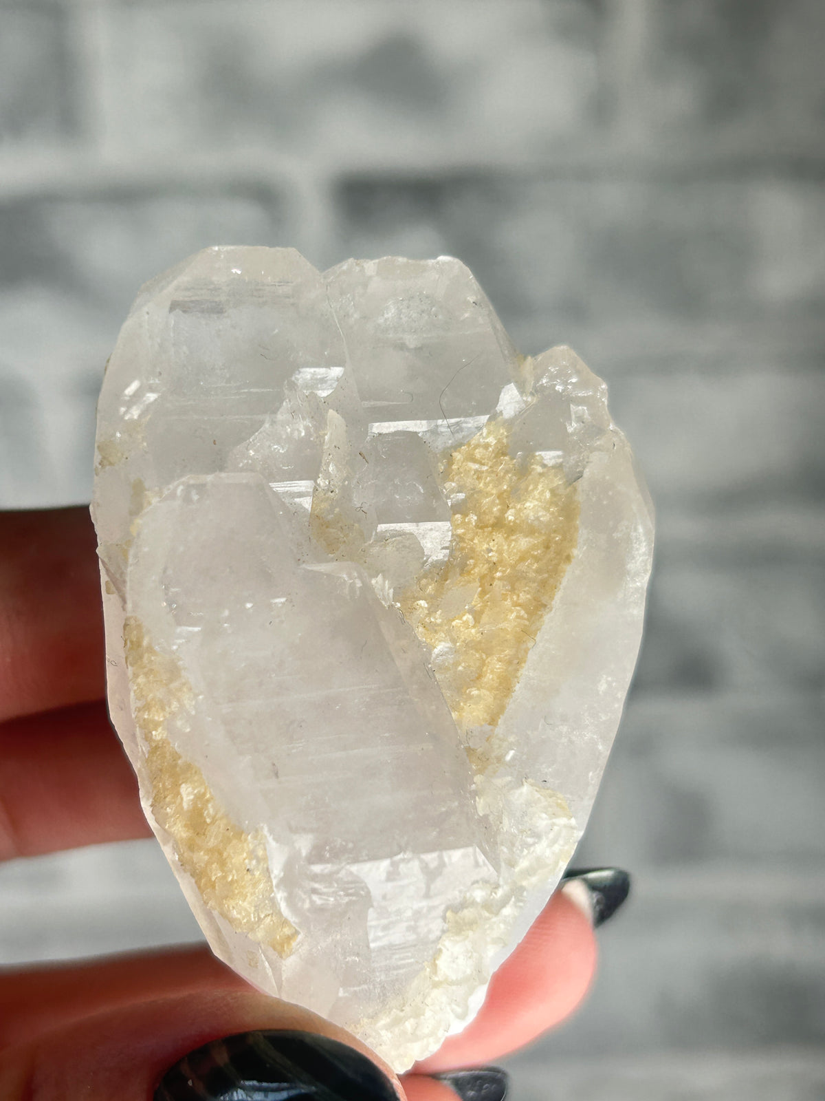 Quartz, Huanggang Fe-Sn Deposit, Inner Mongolia