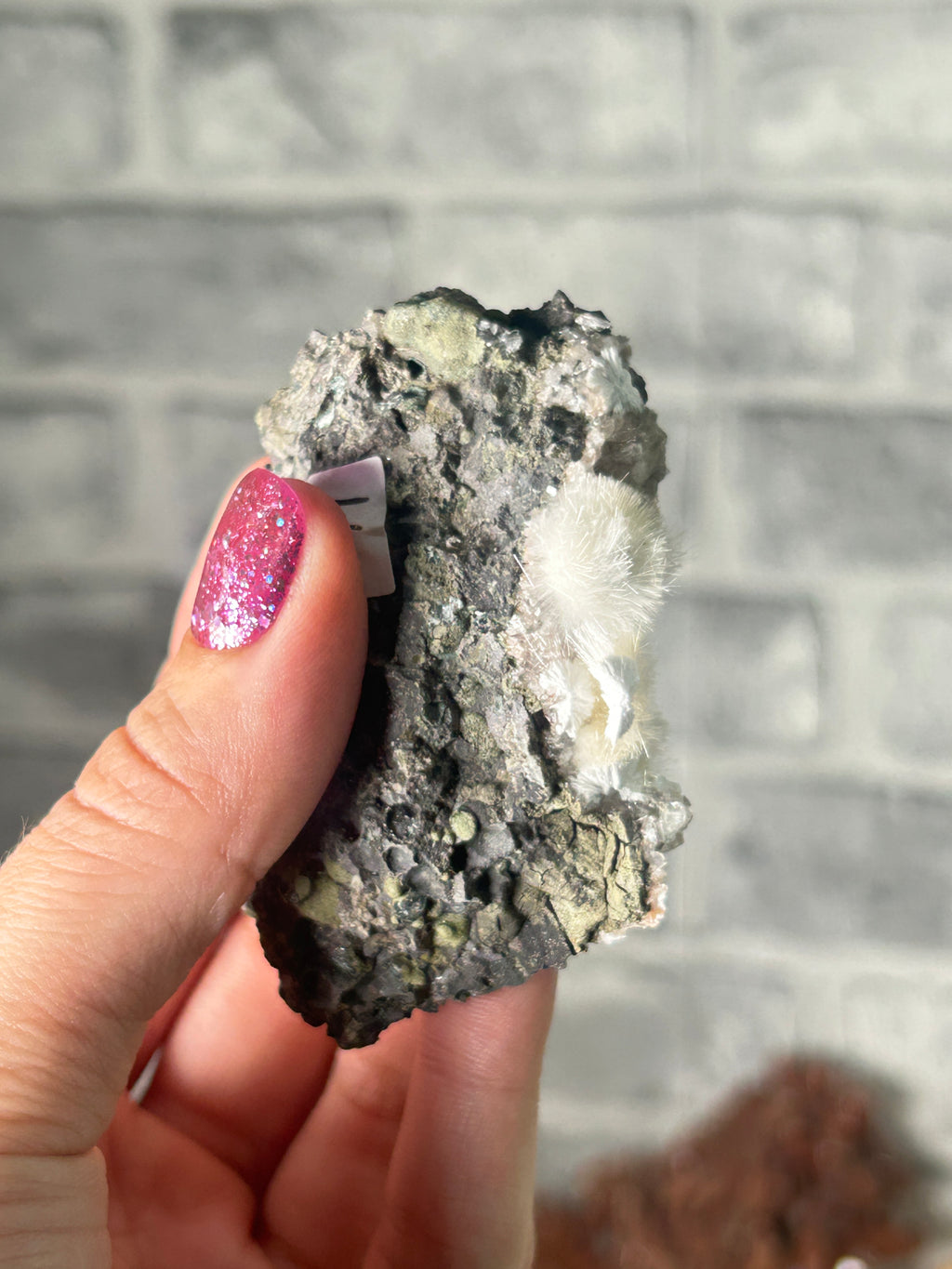 Clinoptilolite and okenite, India