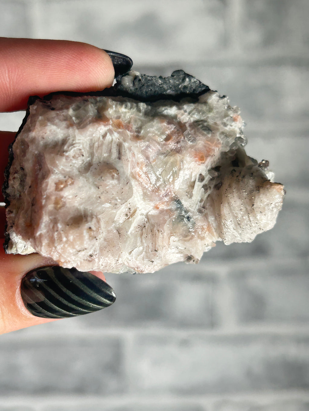 Calcite,  Huanggang Fe-Sn Deposit, Inner Mongolia
