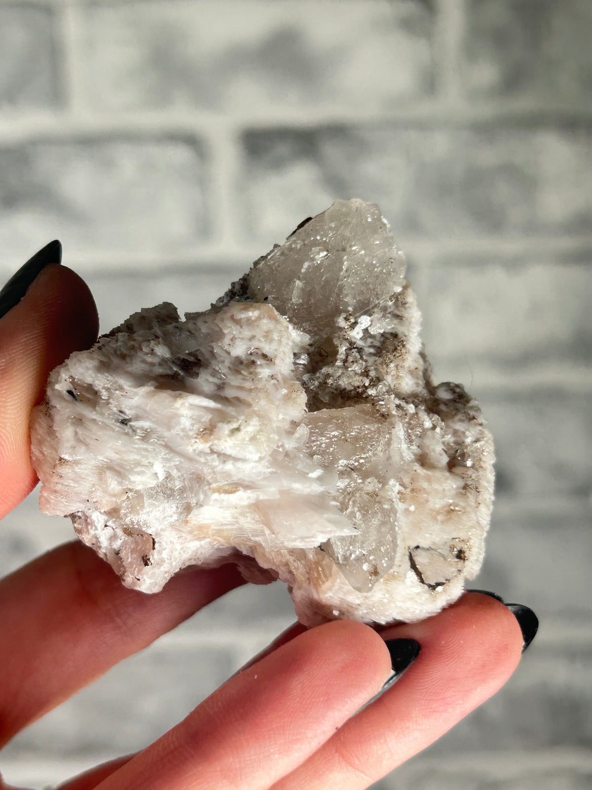 Thousand layer calcite on Quartz, Huanggang Fe-Sn Deposit, Inner Mongolia