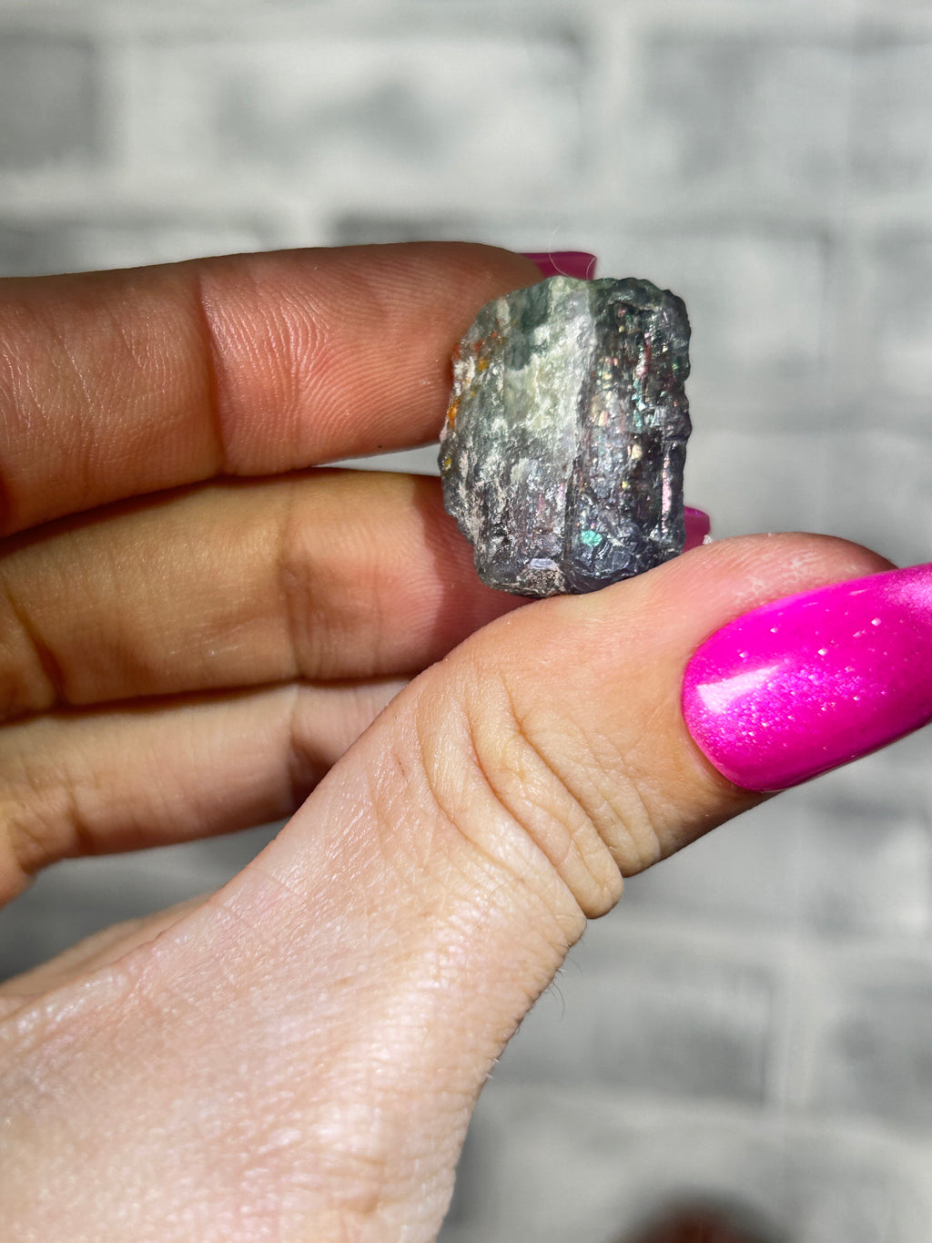 iolite and Sunstone Raw