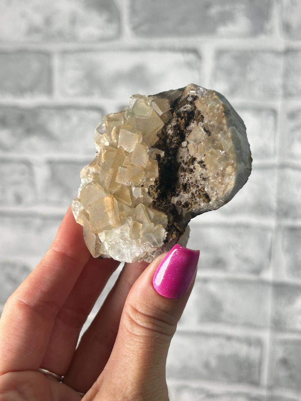 fluorite with Hematite