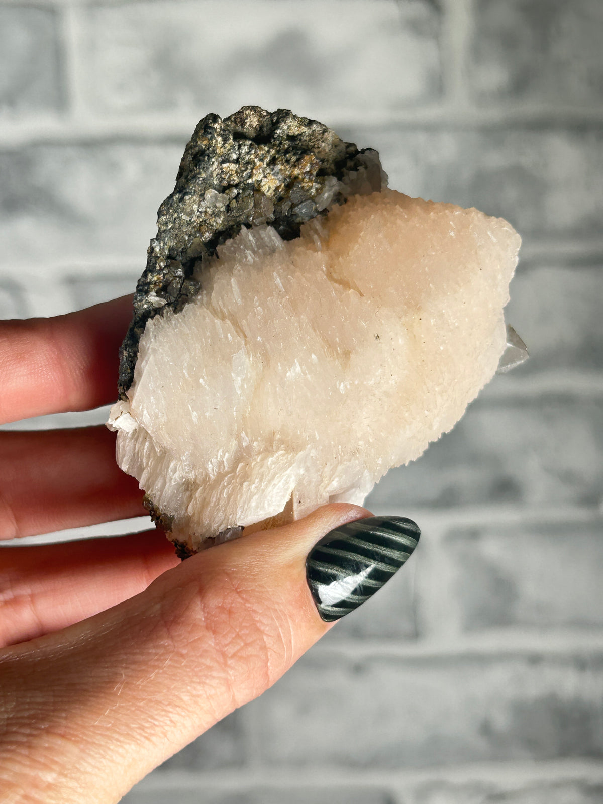 thousand layer calcite on Quartz, Huanggang Fe-Sn Deposit, Inner Mongolia