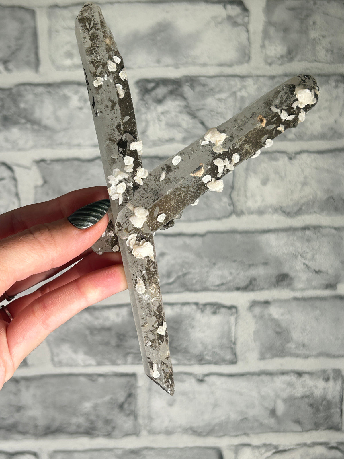 Candle Quartz wit Calcite, Huanggang Fe-Sn Deposit, Inner Mongolia