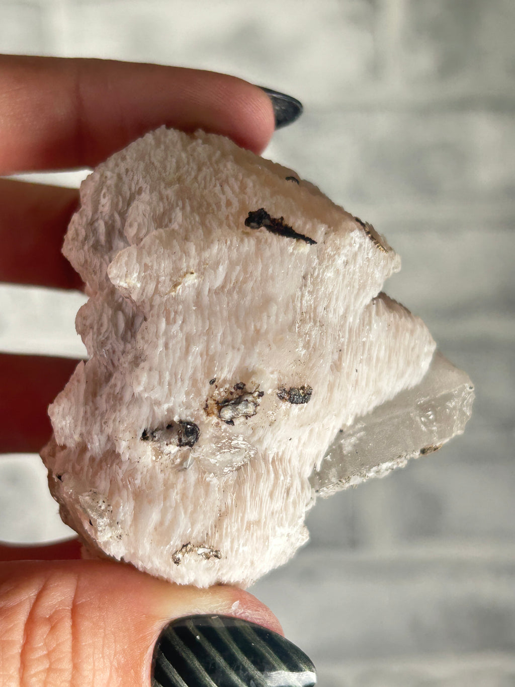 Thousand layer calcite on Quartz, Huanggang Fe-Sn Deposit, Inner Mongolia