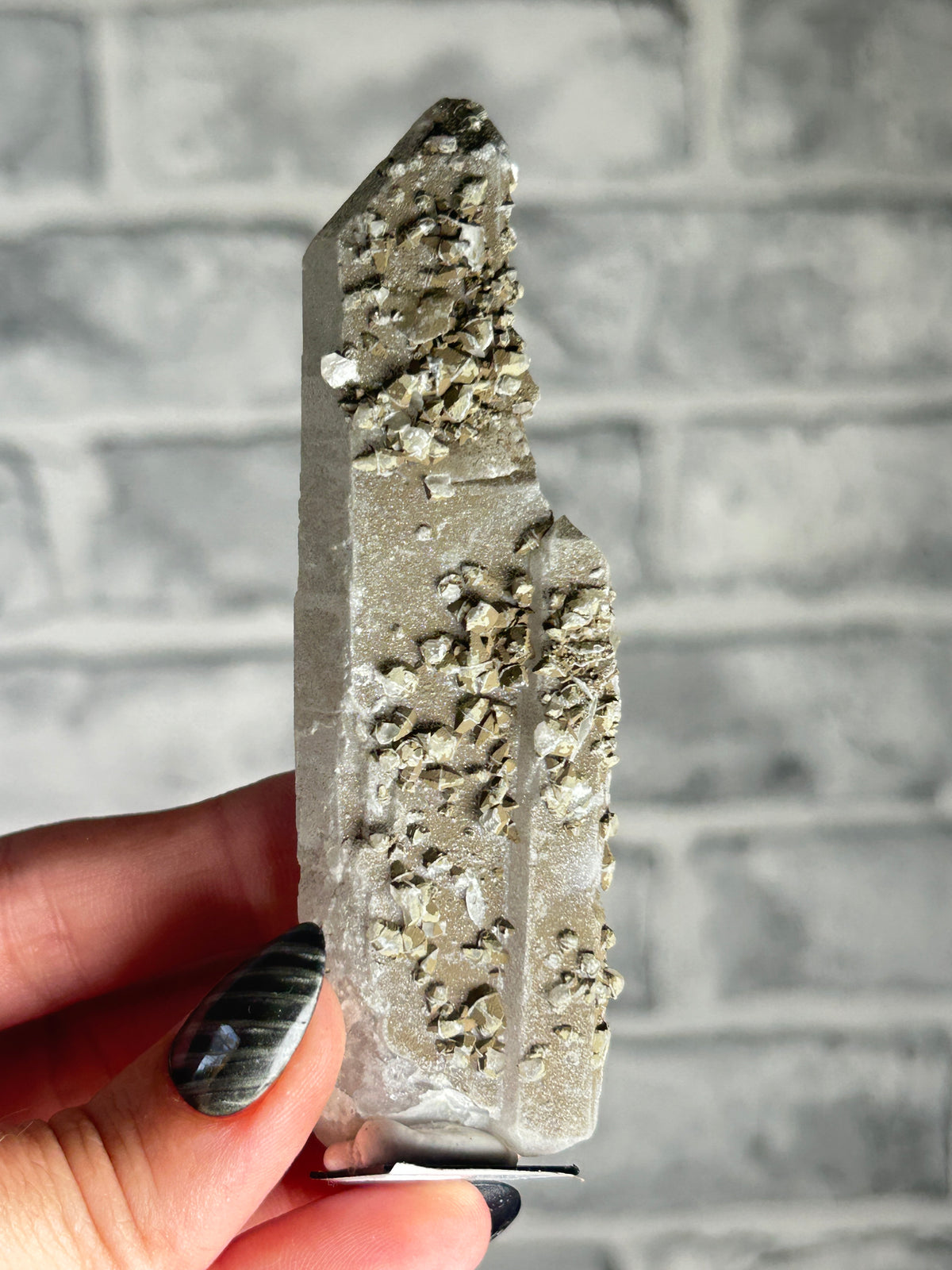 Candle Quartz with Calcite, Huanggang Fe-Sn Deposit, Inner Mongolia