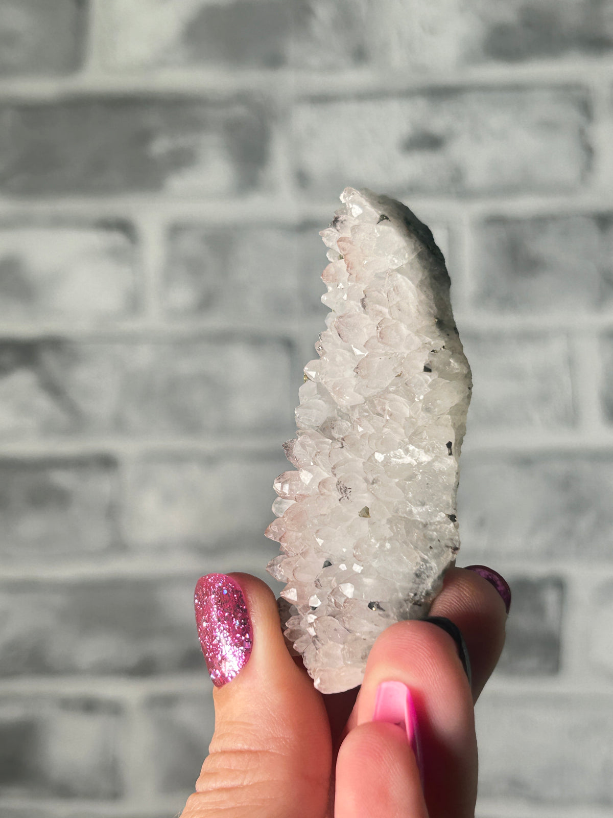 Quartz cluster with red phantoms JiangXi￼