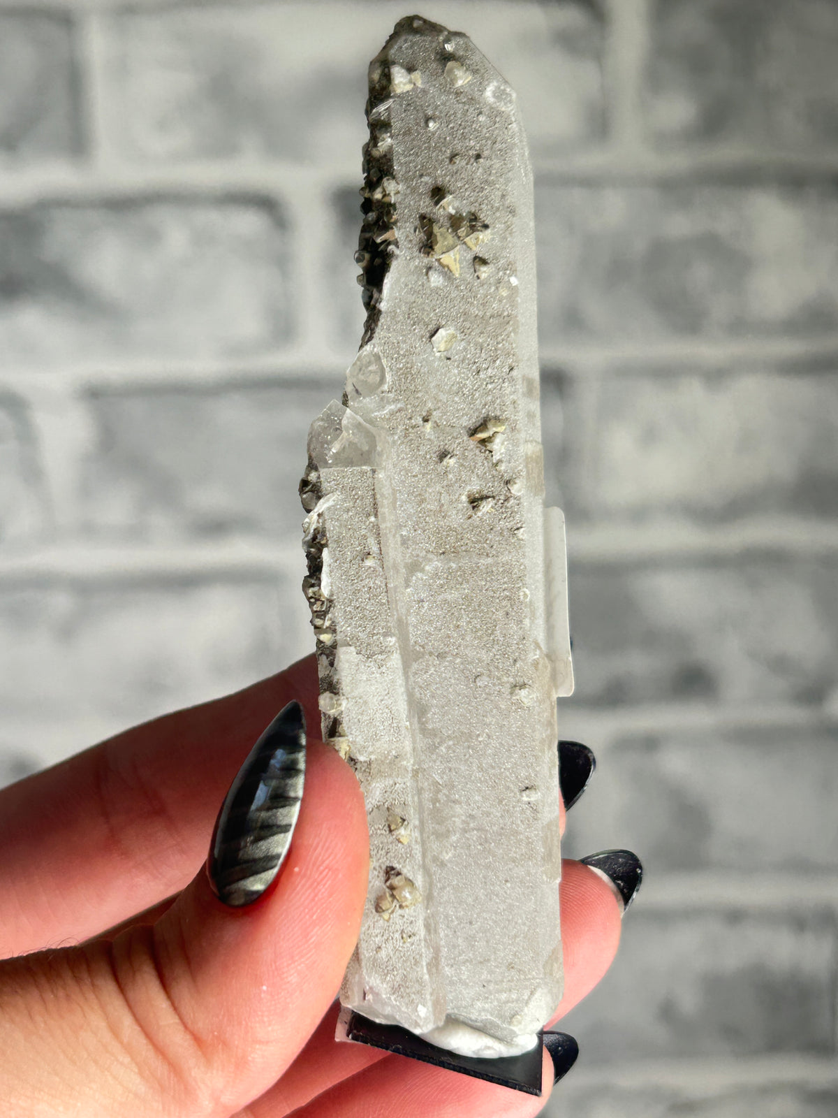Candle Quartz with Calcite, Huanggang Fe-Sn Deposit, Inner Mongolia