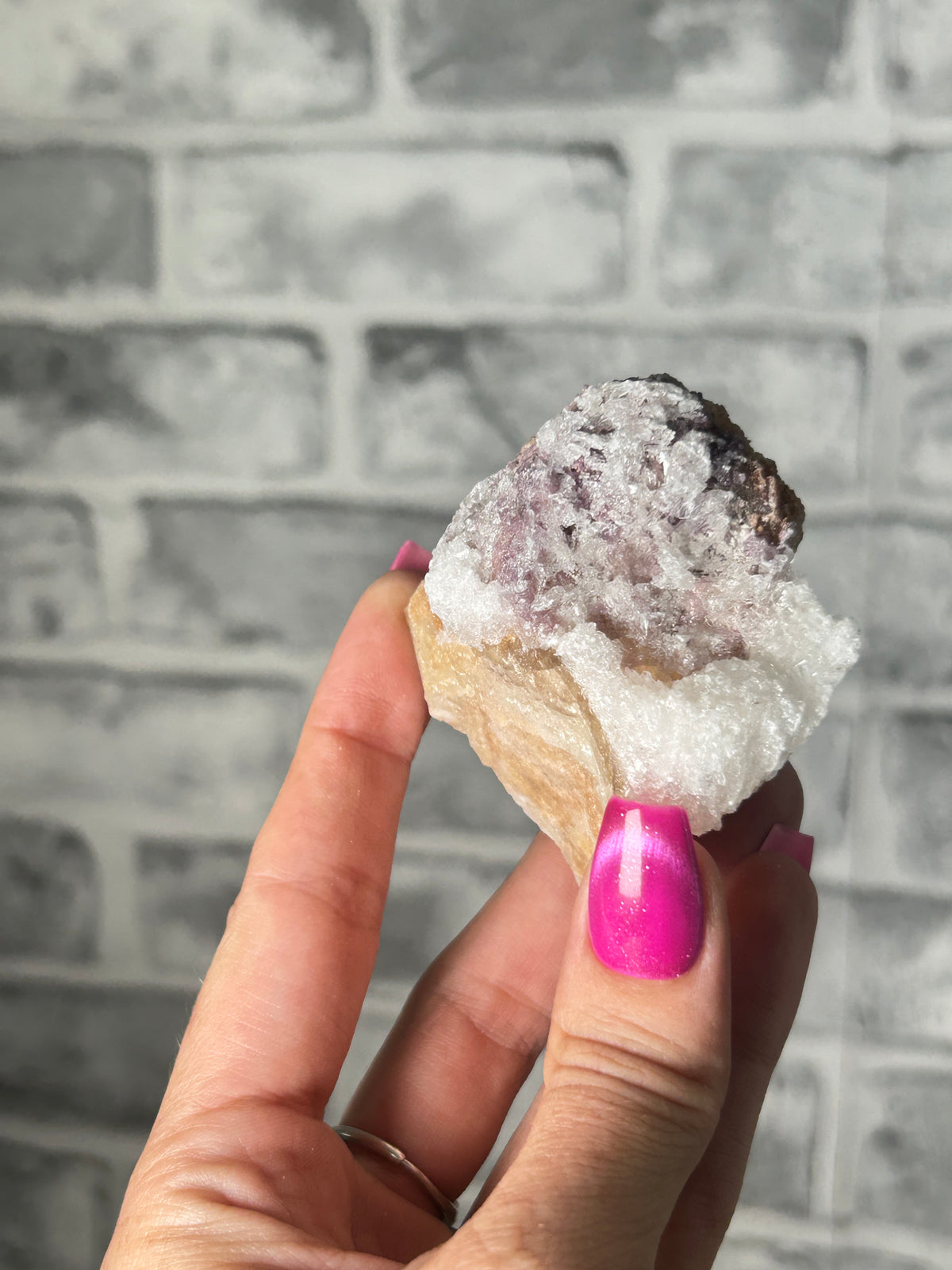 Selenite? Fluorite? Calcite? Unknown Rock