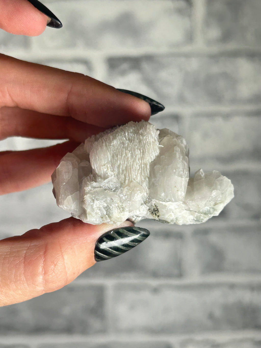 Thousand layer calcite on Quartz, Huanggang Fe-Sn Deposit, Inner Mongolia