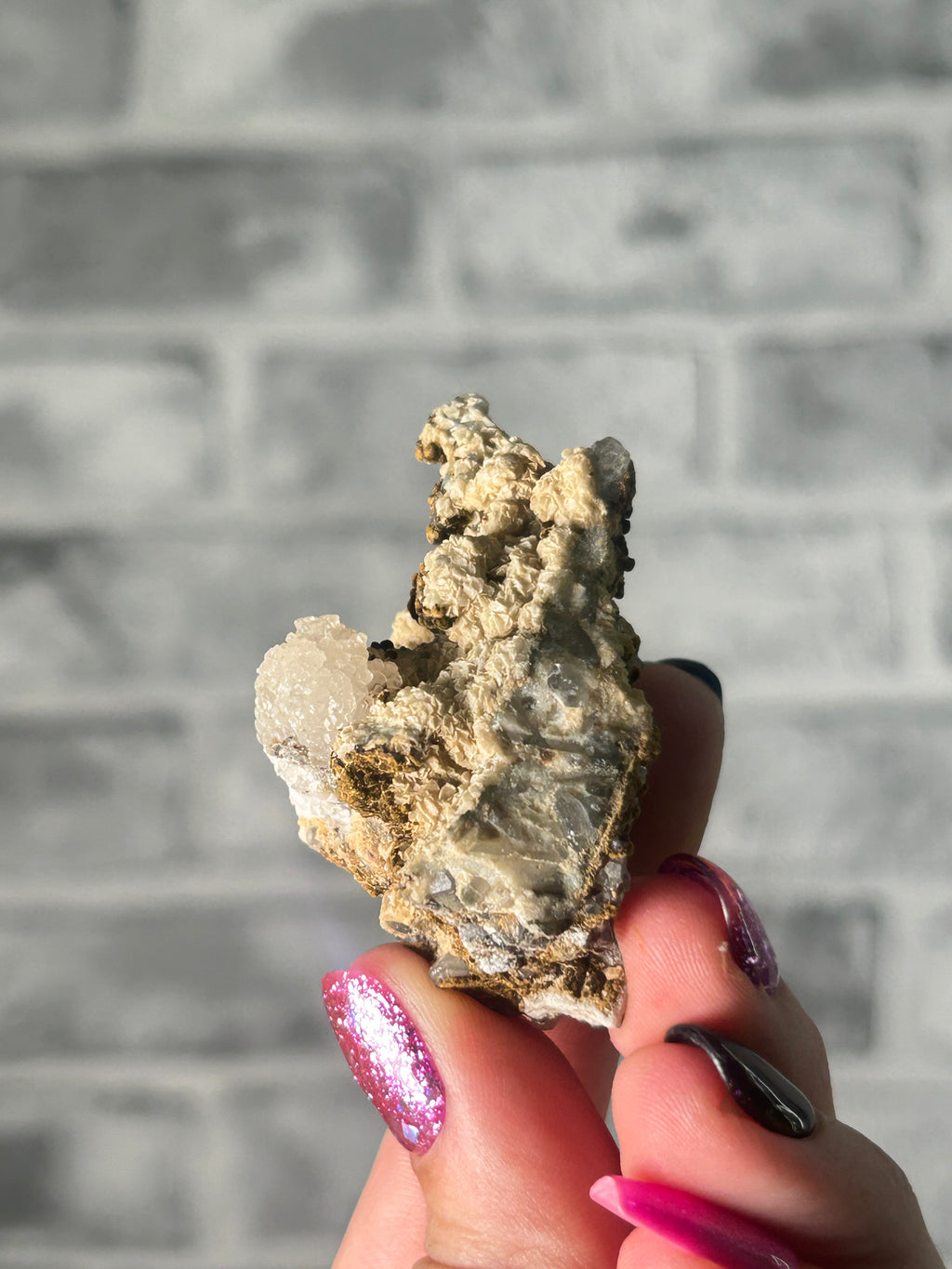 Quartz? Dolomite? Hematite?