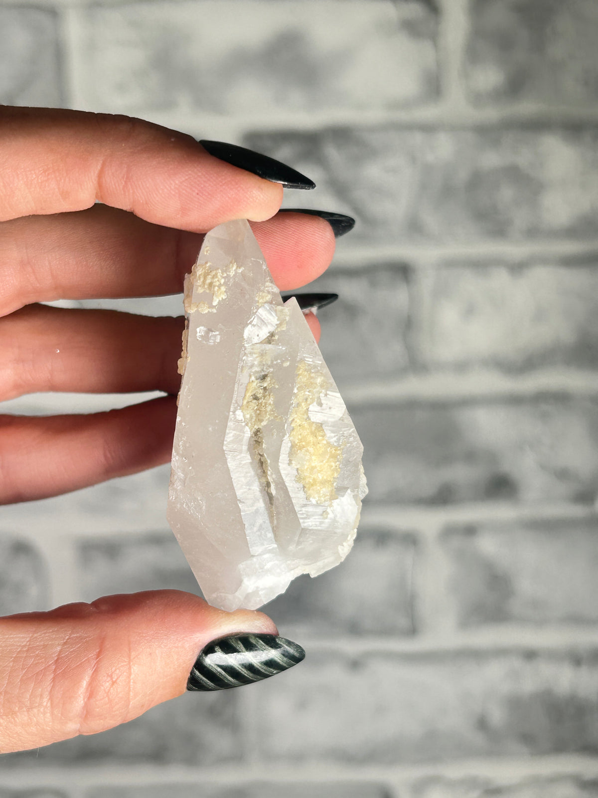 Quartz, Huanggang Fe-Sn Deposit, Inner Mongolia