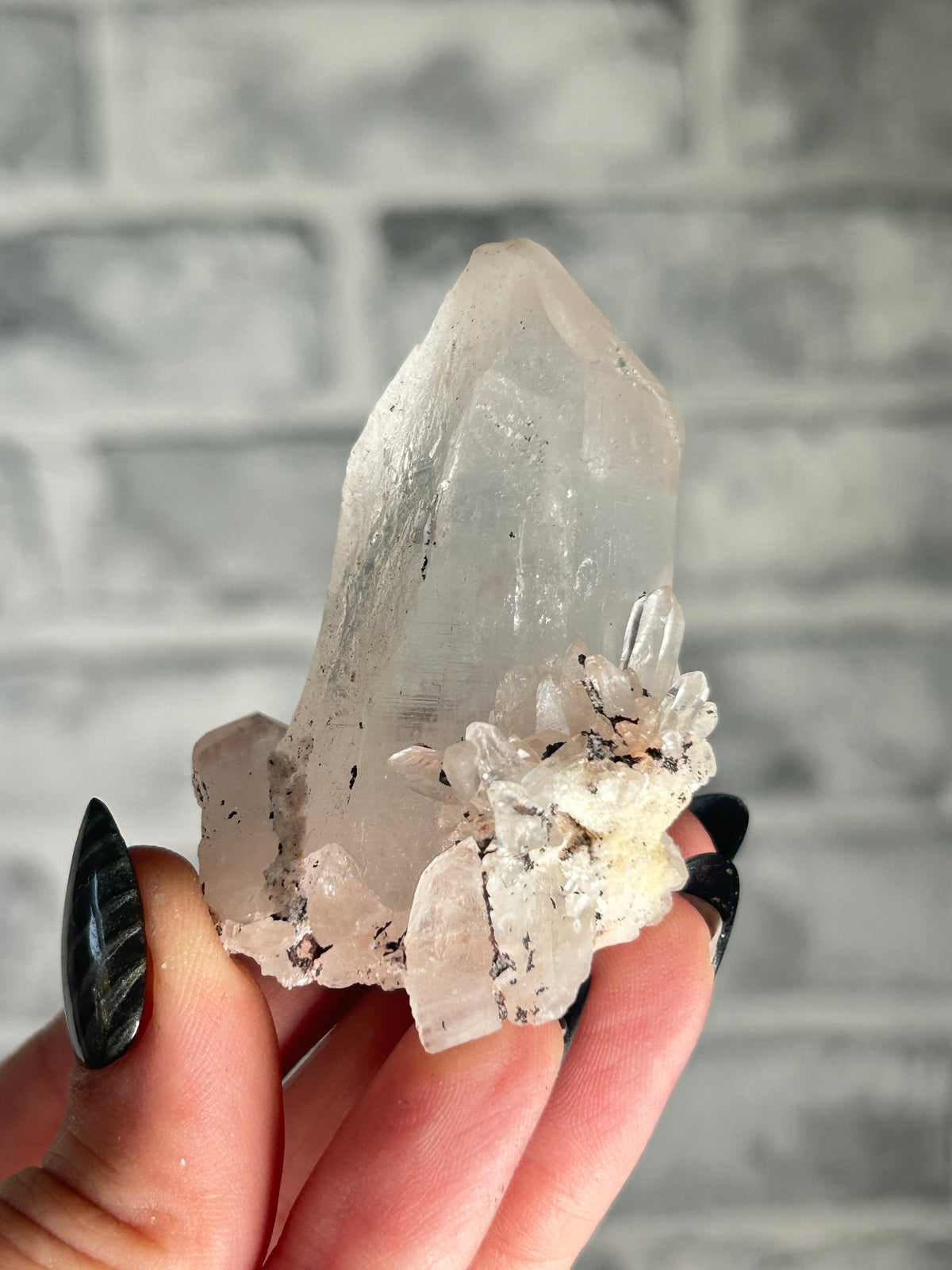 Quartz point, Huanggang Fe-Sn Deposit, Inner Mongolia