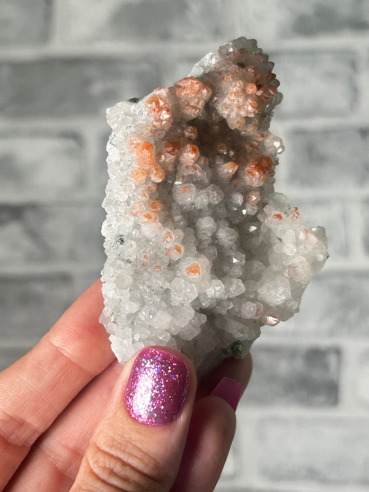 Quartz cluster with red phantoms JiangXi￼