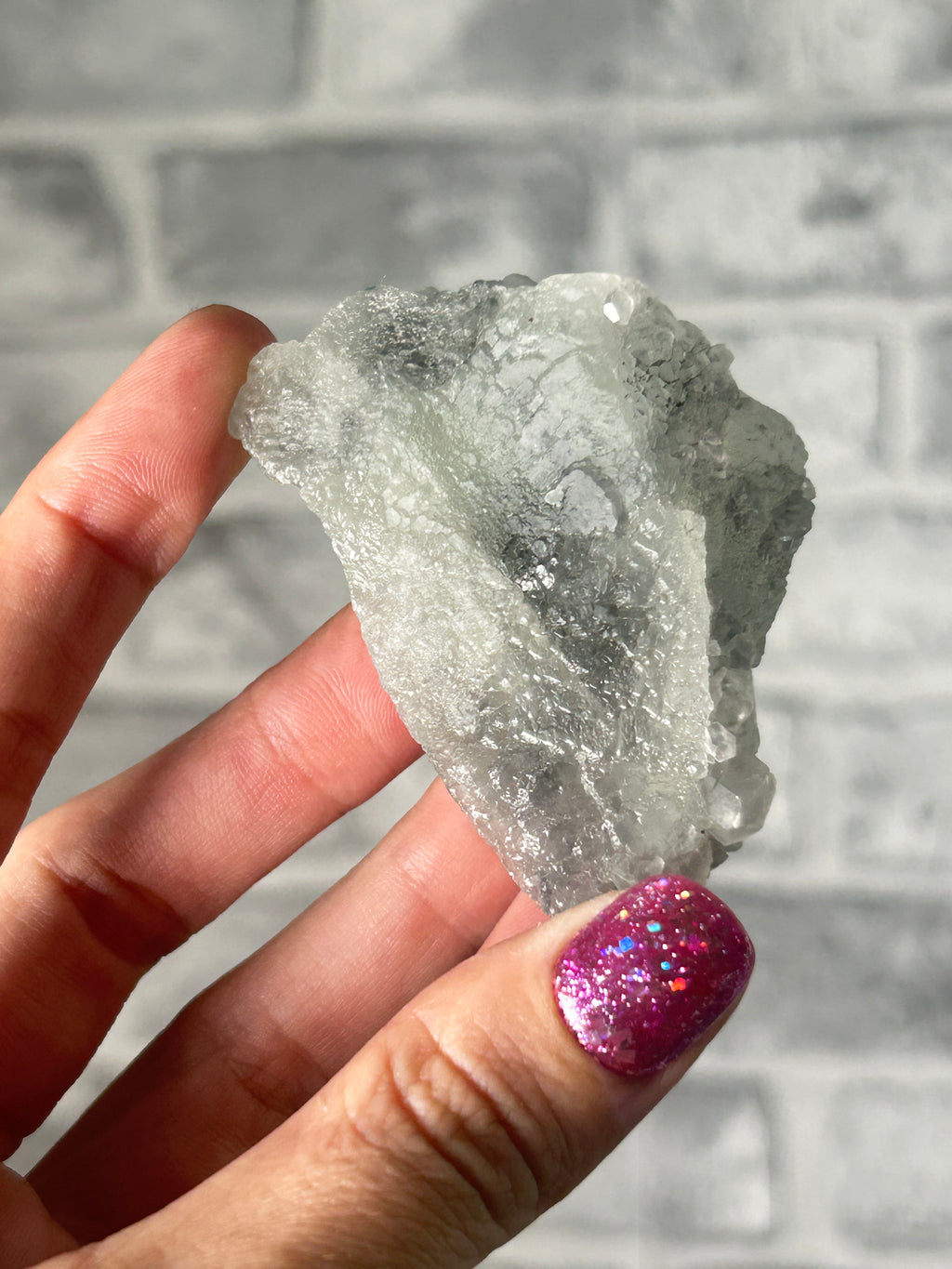 XHL fluorite with black phantoms