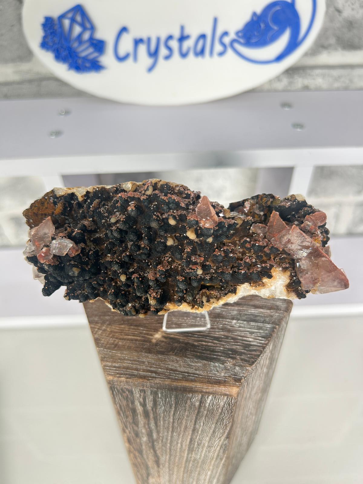 Dogtooth Calcite with Psilomelane, Hematite & Diamond Calcite