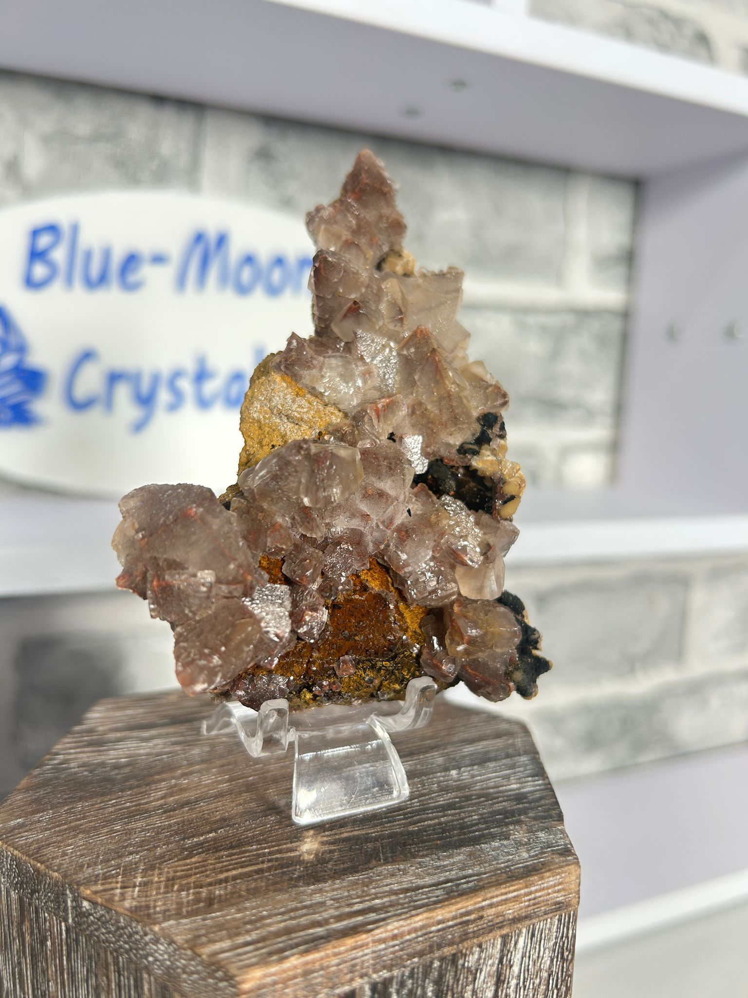 Dogtooth & Diamond Calcite with Psilomelane & Hematite