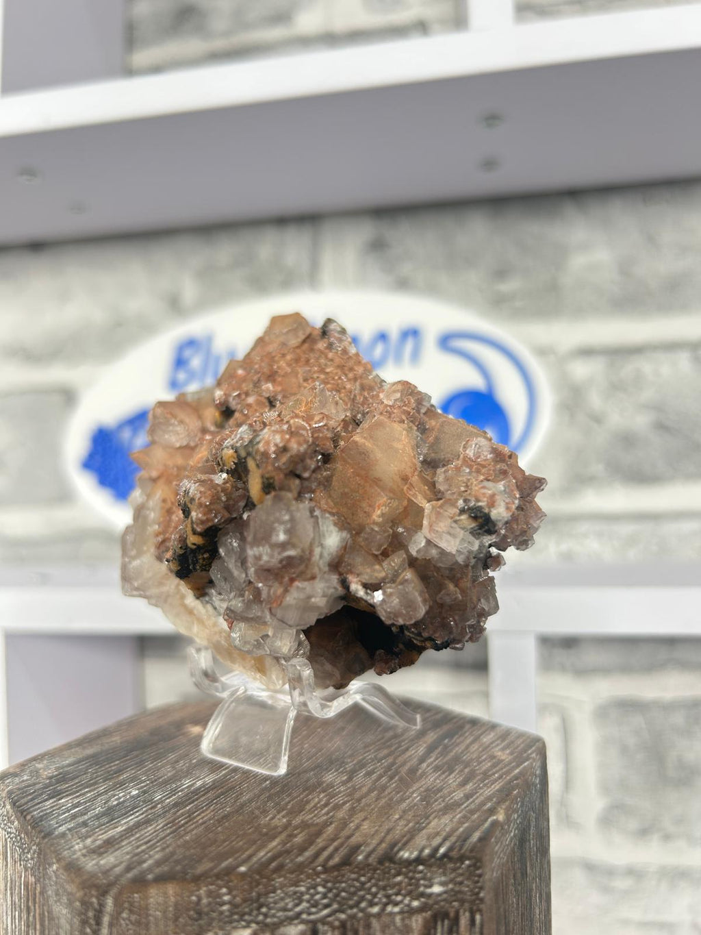 Dogtooth & Diamond Calcite with Psilomelane & Hematite