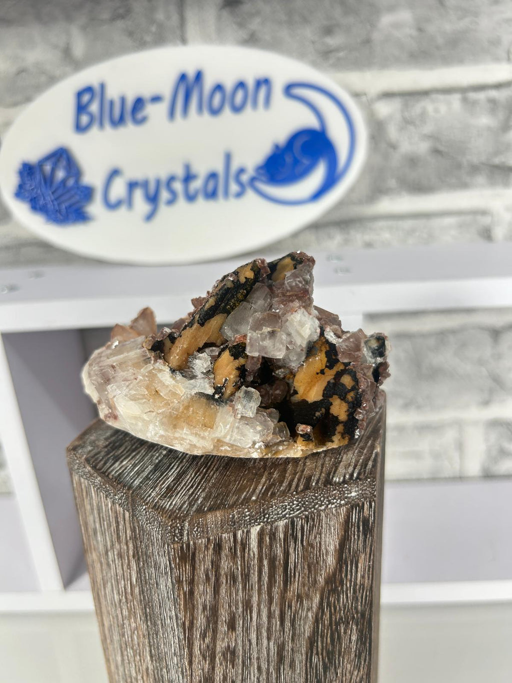 Dogtooth & Diamond Calcite with Psilomelane & Hematite