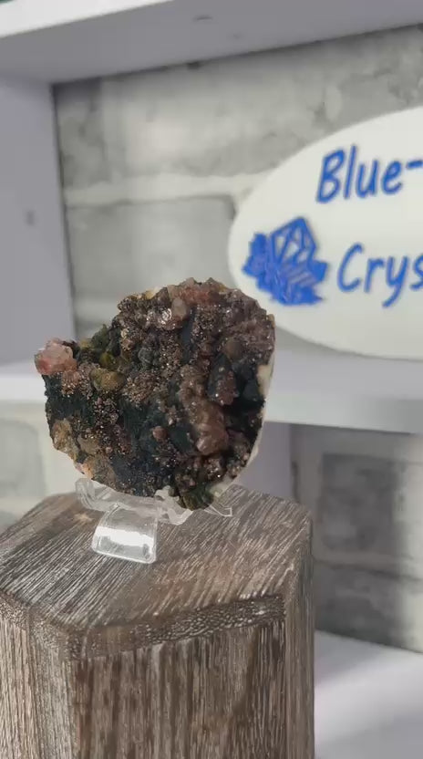 Dogtooth & Diamond Calcite with Secondary Growth on Psilomelane & Hematite